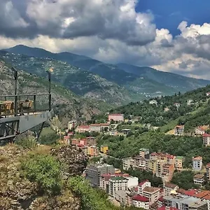 3* Otel Ladur